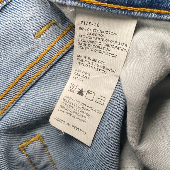 Tommy Hilfiger - Light Wash Cuffed Hipster Jeans - Size 16 - Picture 15 of 16